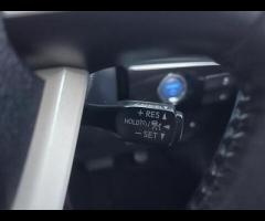 Toyota Prius This 2018 Toyota Prius is a reliable import car that's perfect for drivers who want a s - 26