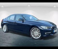 BMW 3 Series  2013 BMW 325d LUXURY AUTO - FULL HISTORY & 61 MPG! 

 TIMING CHAIN |  61 MPG & - 12