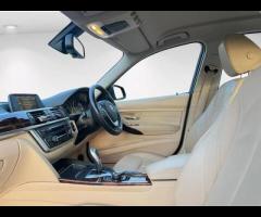 BMW 3 Series  2013 BMW 325d LUXURY AUTO - FULL HISTORY & 61 MPG! 

 TIMING CHAIN |  61 MPG & - 18