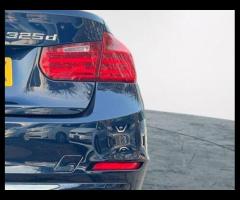 BMW 3 Series  2013 BMW 325d LUXURY AUTO - FULL HISTORY & 61 MPG! 

 TIMING CHAIN |  61 MPG & - 53