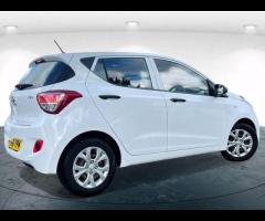 Hyundai i10  2016 HYUNDAI i10 1.0 S – ULEZ FREE & ONLY 42K MILES! 

 ULEZ COMPLIANT! |  MOT UNTI - 4