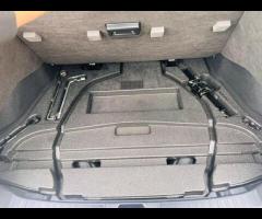 Toyota Prius This 2018 Toyota Prius is a reliable import car that's perfect for drivers who want a s - 38