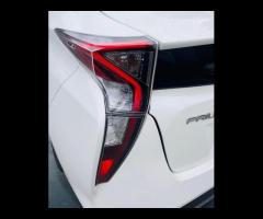 Toyota Prius This 2018 Toyota Prius is a reliable import car that's perfect for drivers who want a s - 41