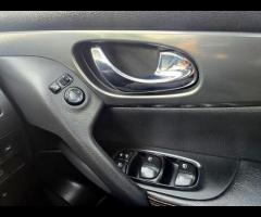 Nissan Qashqai  2019 NISSAN QASHQAI 1.5 dCi N-Motion – 53 MPG & SAFETY SHIELD! 

 NEW TIMING BEL - 31