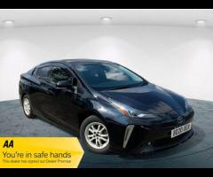 Toyota Prius Experience the pinnacle of efficient and intelligent driving. This impeccable 2020 Toyo