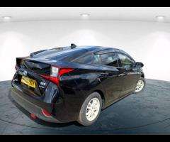 Toyota Prius Experience the pinnacle of efficient and intelligent driving. This impeccable 2020 Toyo - 4