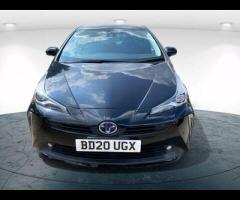 Toyota Prius Experience the pinnacle of efficient and intelligent driving. This impeccable 2020 Toyo - 9