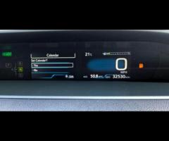 Toyota Prius Experience the pinnacle of efficient and intelligent driving. This impeccable 2020 Toyo - 27