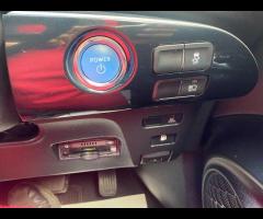 Toyota Prius Experience the pinnacle of efficient and intelligent driving. This impeccable 2020 Toyo - 28