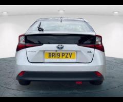 Toyota Prius Headline: 2019 Toyota Prius | 28K Miles | Full UK Spec | Radar Cruise & Lane Assist - 4