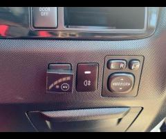 Toyota Estima Aeras G  THE ULTIMATE FAMILY SPACE SHUTTLE ON A BUDGET! 

2013 Toyota Estima Aeras G 2 - 34