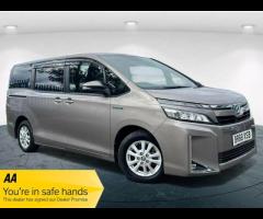 Toyota Voxy  2018 TOYOTA VOXY NOAH HYBRID - FRESH JAPANESE IMPORT & ULEZ FREE! 

 ULEZ COMPLIANT