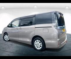 Toyota Voxy  2018 TOYOTA VOXY NOAH HYBRID - FRESH JAPANESE IMPORT & ULEZ FREE! 

 ULEZ COMPLIANT - 7