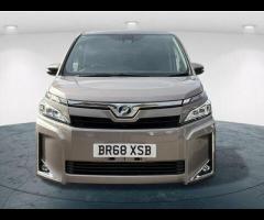Toyota Voxy  2018 TOYOTA VOXY NOAH HYBRID - FRESH JAPANESE IMPORT & ULEZ FREE! 

 ULEZ COMPLIANT - 11