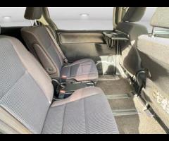 Toyota Voxy  2018 TOYOTA VOXY NOAH HYBRID - FRESH JAPANESE IMPORT & ULEZ FREE! 

 ULEZ COMPLIANT - 21