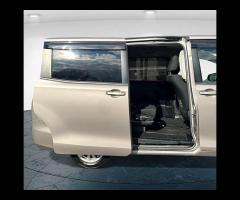 Toyota Voxy  2018 TOYOTA VOXY NOAH HYBRID - FRESH JAPANESE IMPORT & ULEZ FREE! 

 ULEZ COMPLIANT - 52