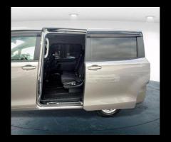 Toyota Voxy  2018 TOYOTA VOXY NOAH HYBRID - FRESH JAPANESE IMPORT & ULEZ FREE! 

 ULEZ COMPLIANT - 53