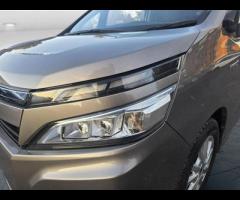 Toyota Voxy  2018 TOYOTA VOXY NOAH HYBRID - FRESH JAPANESE IMPORT & ULEZ FREE! 

 ULEZ COMPLIANT - 73