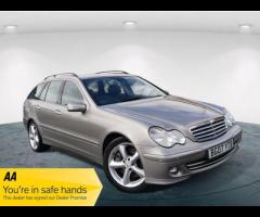 Mercedes-Benz C Class Discover the luxury and power of the Mercedes-Benz C-Class 2.1 C220 CDI Elegan