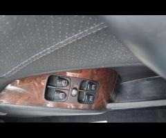 Mercedes-Benz C Class Discover the luxury and power of the Mercedes-Benz C-Class 2.1 C220 CDI Elegan - 34