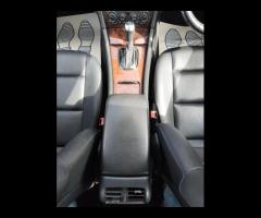 Mercedes-Benz C Class Discover the luxury and power of the Mercedes-Benz C-Class 2.1 C220 CDI Elegan - 37