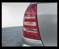 Mercedes-Benz C Class Discover the luxury and power of the Mercedes-Benz C-Class 2.1 C220 CDI Elegan - 48