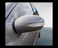 Mercedes-Benz C Class Discover the luxury and power of the Mercedes-Benz C-Class 2.1 C220 CDI Elegan - 53