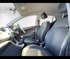 Hyundai i10  2020 HYUNDAI i10 1.0 PLAY - ULEZ FREE, HUGE MOT & LOW MILES! 

 ULEZ COMPLIANT! | - 18