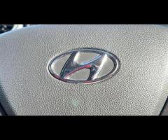 Hyundai i10  2020 HYUNDAI i10 1.0 PLAY - ULEZ FREE, HUGE MOT & LOW MILES! 

 ULEZ COMPLIANT! | - 26