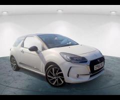 DS AUTOMOBILES DS 3  2017 DS 3 1.2 PURETECH GIVENCHY – 66 MPG & ULEZ FREE! 

 ULEZ COMPLIANT! | - 12