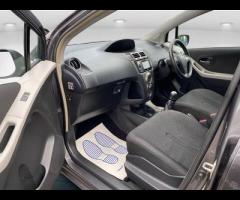 Toyota Yaris With a MOT valid until June 2026, this 2011 Toyota Yaris 1.33L Petrol Dual VVT-i T Spir - 17