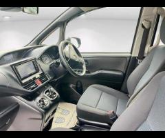 Toyota Voxy This 2019 Toyota Voxy is a reliable import car that's perfect for drivers who want a sty - 15