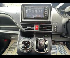 Toyota Voxy This 2019 Toyota Voxy is a reliable import car that's perfect for drivers who want a sty - 38