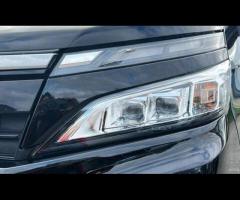 Toyota Voxy This 2019 Toyota Voxy is a reliable import car that's perfect for drivers who want a sty - 62