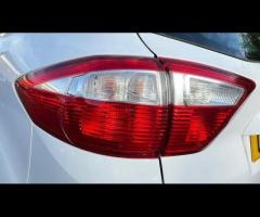 Ford C-Max  2014 FORD C-MAX 1.0T ECOBOOST ZETEC - ULEZ FREE, HUGE MOT & LOW MILES! 

 ULEZ COMPL - 43