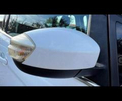 Ford C-Max  2014 FORD C-MAX 1.0T ECOBOOST ZETEC - ULEZ FREE, HUGE MOT & LOW MILES! 

 ULEZ COMPL - 50