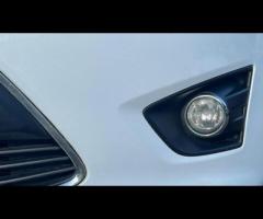 Ford C-Max  2014 FORD C-MAX 1.0T ECOBOOST ZETEC - ULEZ FREE, HUGE MOT & LOW MILES! 

 ULEZ COMPL - 56