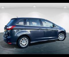 Ford Grand C-Max  2011 FORD GRAND C-MAX 2.0 TDCi TITANIUM POWERSHIFT - LOW MILEAGE, 7 SEATS & FU - 4