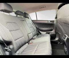 Kia Sportage  2016 KIA SPORTAGE 1.6 GDi 1 EURO 6 - LOW MILEAGE, ULEZ FREE & 6 MONTH WARRANTY! - 16