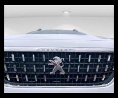 Peugeot 2008  2016 PEUGEOT 2008 1.2 PURETECH ALLURE - ULEZ FREE, LOW MILES & STYLISH! 

 MOT UNT - 62