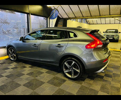 Volvo V40 2.0 V40 R-Design D4 5dr - 7