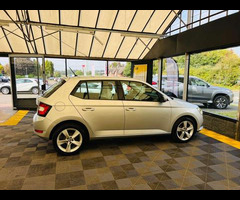 SKODA Fabia 1.0 Fabia SE L TSI 5dr - 9