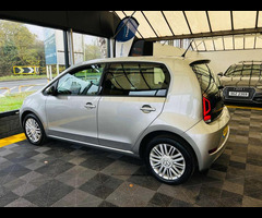 Volkswagen UP! 1.0 Move Up 5dr - 7