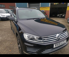 Volkswagen Touareg 3.0 TDI V6 BlueMotion Tech R-Line Tiptronic 4WD Euro 5 (s/s) 5dr - 58