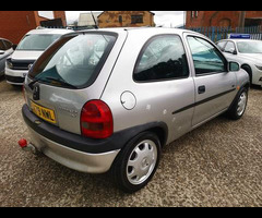 Vauxhall Corsa 1.2i 16v LS 3dr - 8