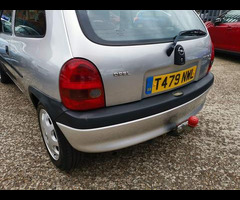 Vauxhall Corsa 1.2i 16v LS 3dr - 20