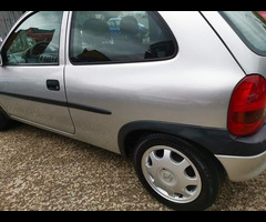 Vauxhall Corsa 1.2i 16v LS 3dr - 21