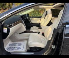 Tesla Model S 1 FORMER KEEPER|2 KEYS|

Equipment:
Air Conditioning
Auto Climate Control
Automatic Li - 15