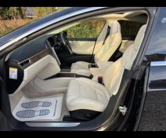 Tesla Model S 1 FORMER KEEPER|2 KEYS|

Equipment:
Air Conditioning
Auto Climate Control
Automatic Li - 16