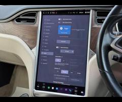 Tesla Model S 1 FORMER KEEPER|2 KEYS|

Equipment:
Air Conditioning
Auto Climate Control
Automatic Li - 38